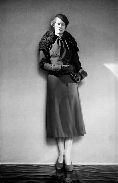 Fashion 1930s Manteau Elsa Schiaparelli