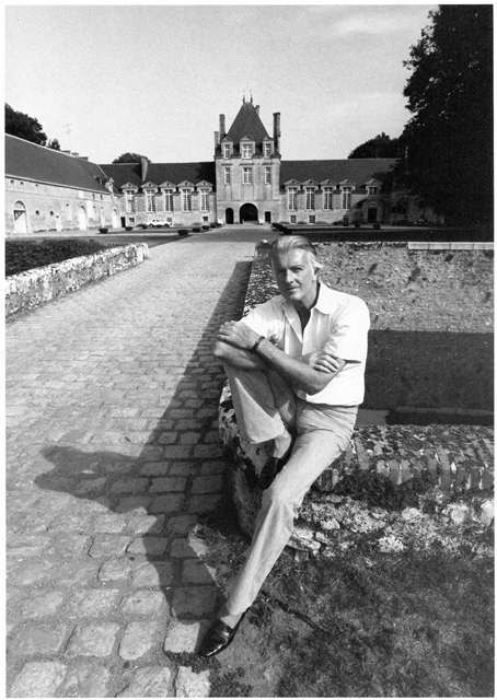 hubert de givenchy young