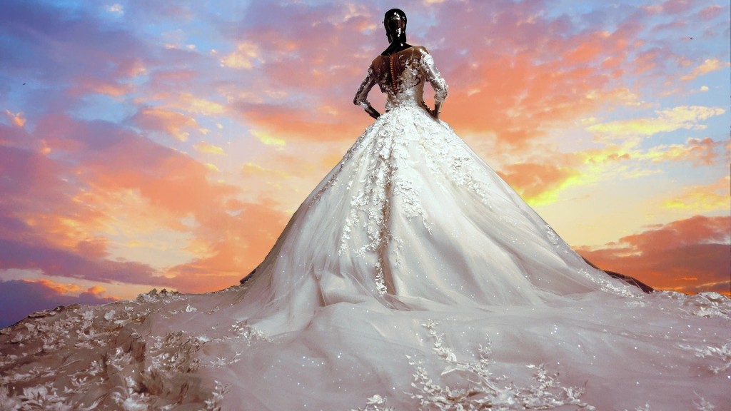 https://pixabay.com/photos/wedding-bride-dress-woman-marriage-2693605/