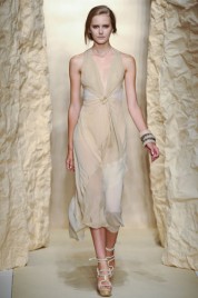 Nude Catwalk: Fashion History Explained Catwalk Yourself