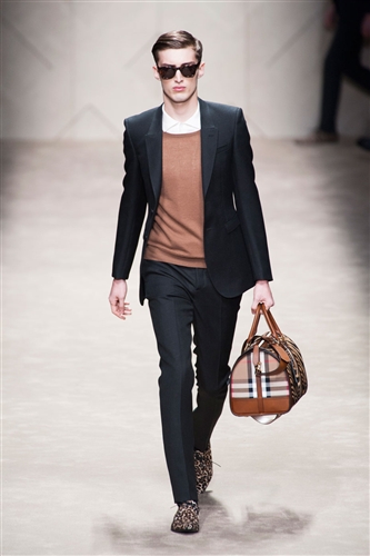 Burberry Prorsum - Catwalk Yourself