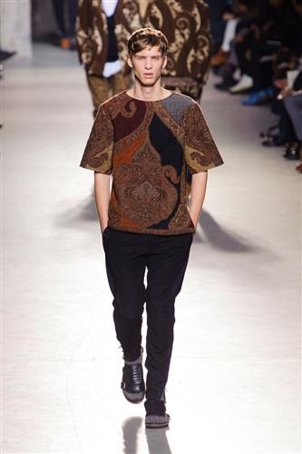 Dries Van Noten - Catwalk Yourself