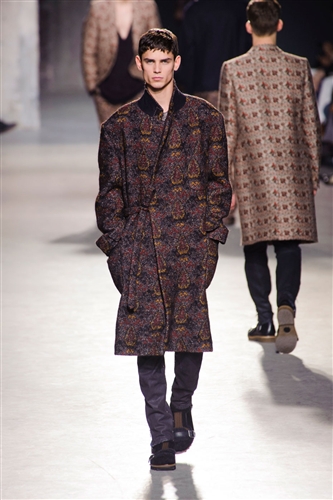 Dries Van Noten - Catwalk Yourself