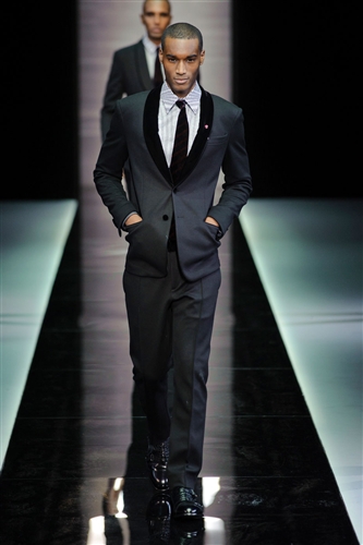 Giorgio Armani - Catwalk Yourself