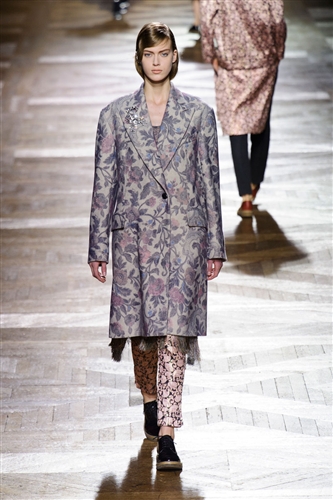 Dries Van Noten - Catwalk Yourself