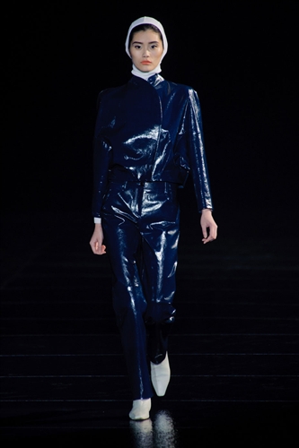 Mugler - Catwalk Yourself