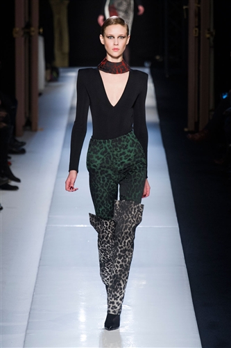 Roland Mouret - Catwalk Yourself