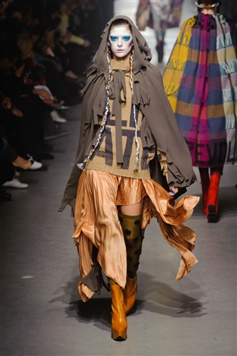 Vivienne Westwood - Catwalk Yourself