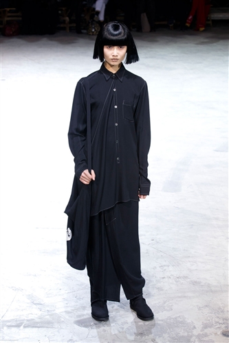 Yohji Yamamoto - Catwalk Yourself