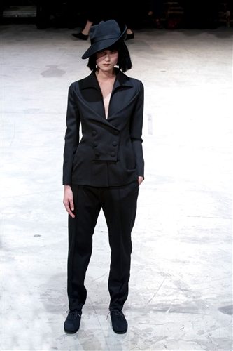 Yohji Yamamoto - Catwalk Yourself