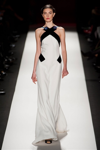 Carolina Herrera - Catwalk Yourself