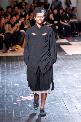 Yohji Yamamoto - Catwalk Yourself