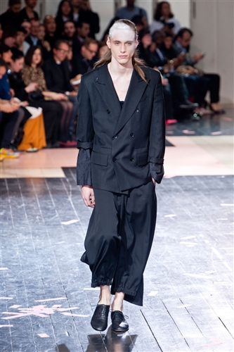 Yohji Yamamoto - Catwalk Yourself