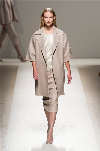 Max Mara Spring Summer 2014 - Catwalk Yourself