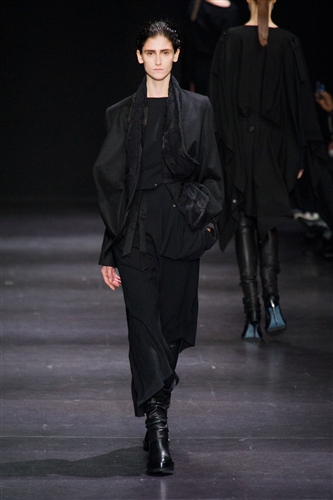 Ann Demeulemeester Autumn-Winter 2014 /2015 - Catwalk Yourself