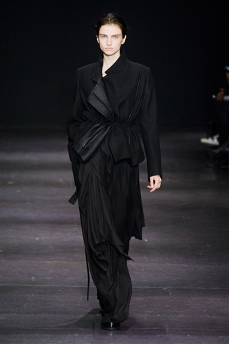 Ann Demeulemeester Autumn-Winter 2014 /2015 - Catwalk Yourself