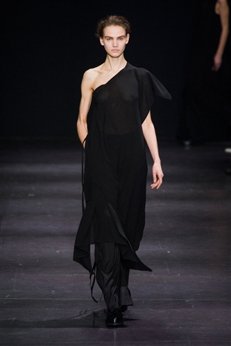 Ann Demeulemeester Autumn-Winter 2014 /2015 - Catwalk Yourself