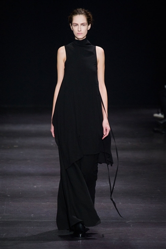 Ann Demeulemeester Autumn-Winter 2014 /2015 - Catwalk Yourself