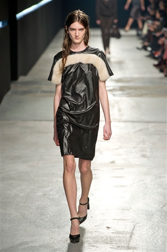 Christopher Kane Autumn-Winter 2014 /2015 - Catwalk Yourself