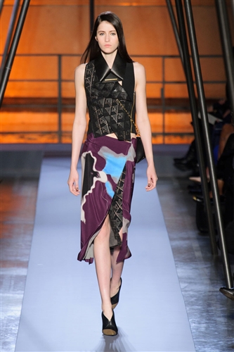 Roland Mouret Autumn-Winter 2014 /2015 - Catwalk Yourself