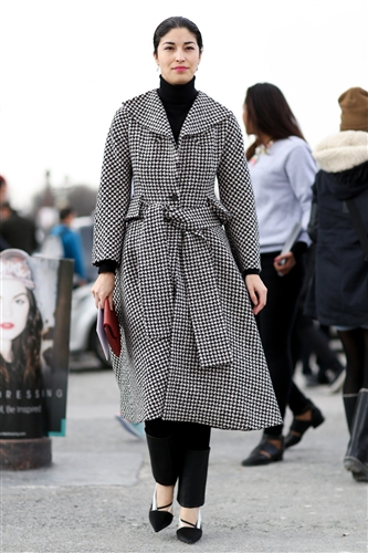 Street Style - Paris Fashion Week AW14 - Catwalk Yourself