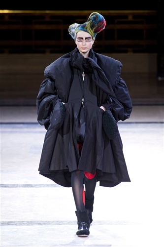 Yohji Yamamoto Autumn-Winter 2014 /2015 - Catwalk Yourself