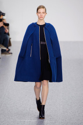 Trends_catwalk_yourself_AW13_cape_chloe_2