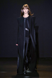 Trends_catwalk_yourself_AW13_cape_costume_national_2