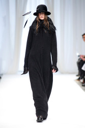 Trends_catwalk_yourself_AW13_gothic_ann_demeulemeester_4