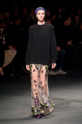Trends_catwalk_yourself_AW13_grunge_givenchy_2