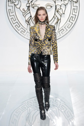 Trends_catwalk_yourself_AW13_punk_versace_4