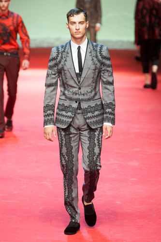 Dolce & Gabbana SS 2015 Man - Catwalk Yourself