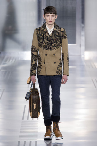 LOUIS VUITTON FALL WINTER 2015-16 MEN'S COLLECTION