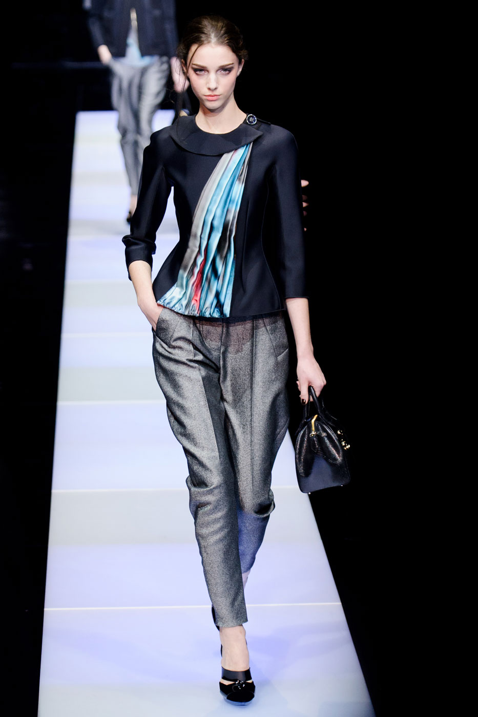 Giorgio Armani Women Autumn-Winter 2015