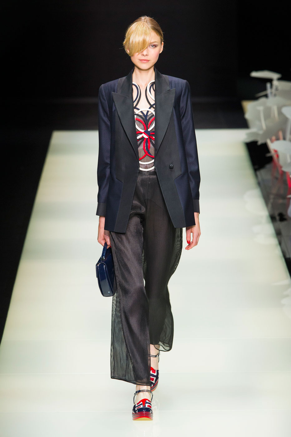 Giorgio Armani Women Spring Summer 2016