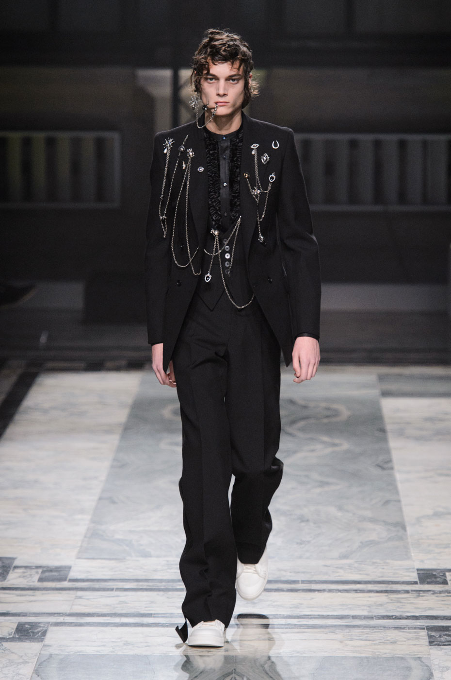 Alexander McQueen Man Autumn-Winter 2016-17