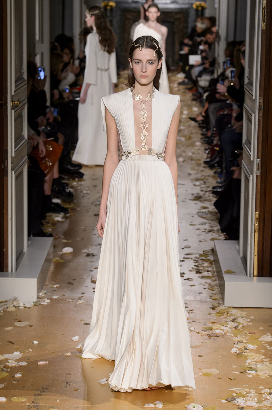 Valentino Haute Couture Spring-Summer 2016