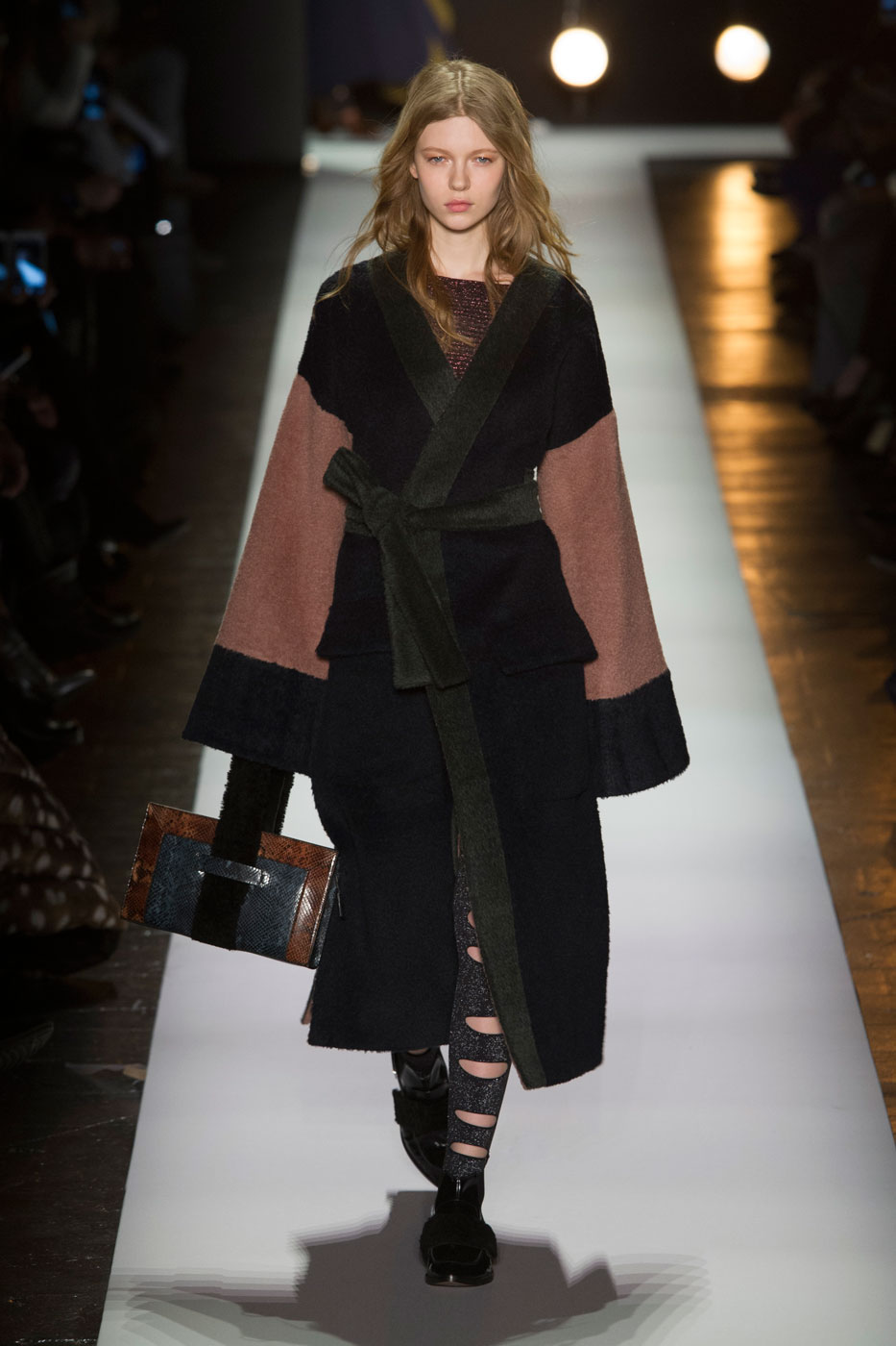 BCBG Max Azria Woman Autumn-Winter 2016