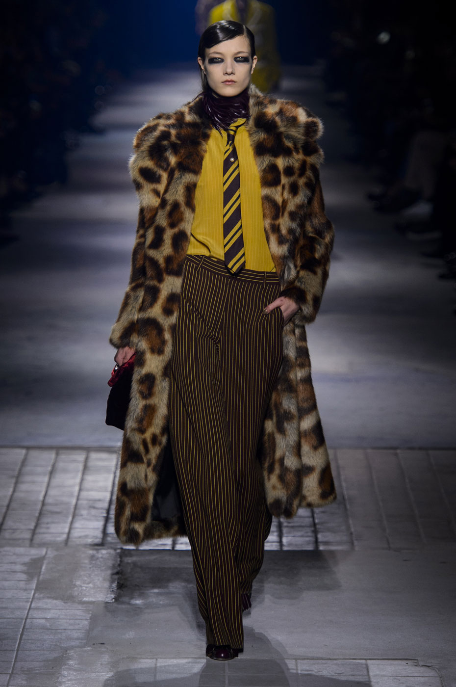 Dries Van Noten Woman Autumn-Winter 2016