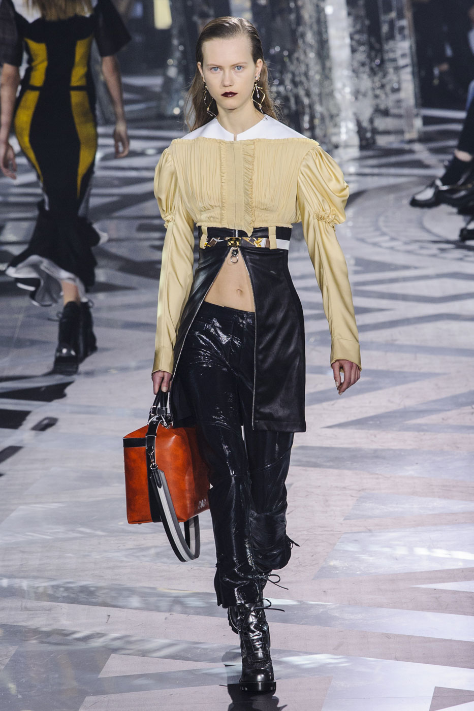 Louis Vuitton Woman Autumn-Winter 2016